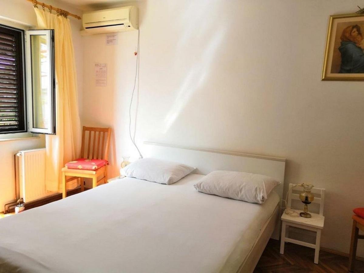 Apartment And Rooms Ruza Trogir Exterior foto